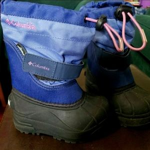 Girls Columbia winter boots size 7t